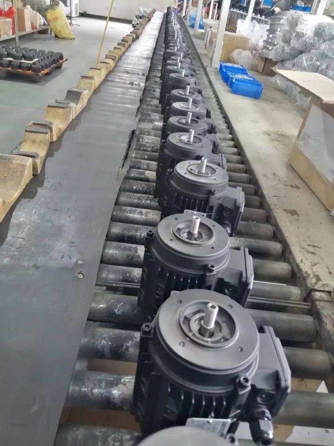 एकल-चरण 2.2KW 3HP इलेक्ट्रिक एसी मोटर 380V 50HZ 2300 आरपीएम विस्फोट-सबूत संलग्न एल्यूमीनियम आवास 110V पंप मोटर 5KW 16