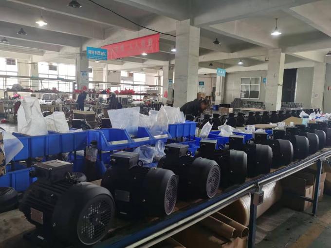 एकल-चरण 2.2KW 3HP इलेक्ट्रिक एसी मोटर 380V 50HZ 2300 आरपीएम विस्फोट-सबूत संलग्न एल्यूमीनियम आवास 110V पंप मोटर 5KW 17