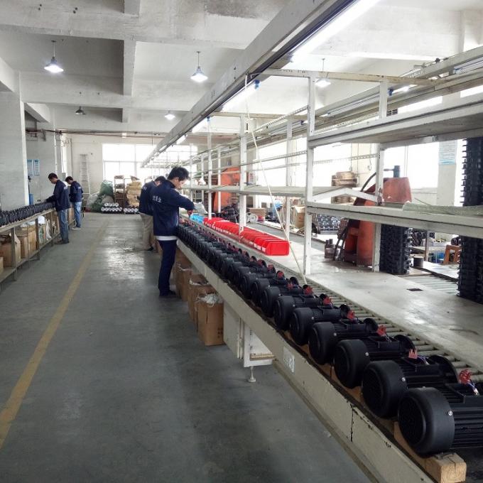 कृषि क्षेत्रों में एकल चरण संधारित्र संचालित प्रेरण मोटर्स 0.09kw 0.12hp 9