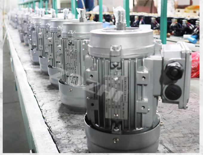 50 हर्ट्ज 60 हर्ट्ज वाटरप्रूफ 0.09kw 0.12Hp फोर-पोल एसिंक्रोनस इलेक्ट्रिक मोटर 380V 1500RPM थ्री-फेज एन्क्लोज्ड 220V एसी वोल्टेज 15